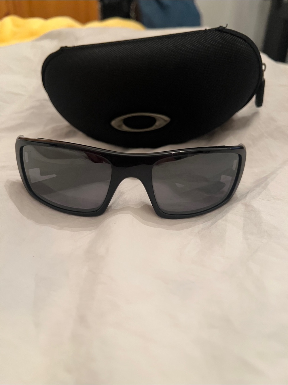 Oakley Men's Black Sunglasses with Gray Lenses
